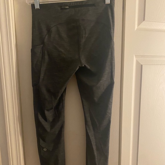 Lululemon Speed Up 28” Heathered Black Sz 6 - Picture 7 of 8